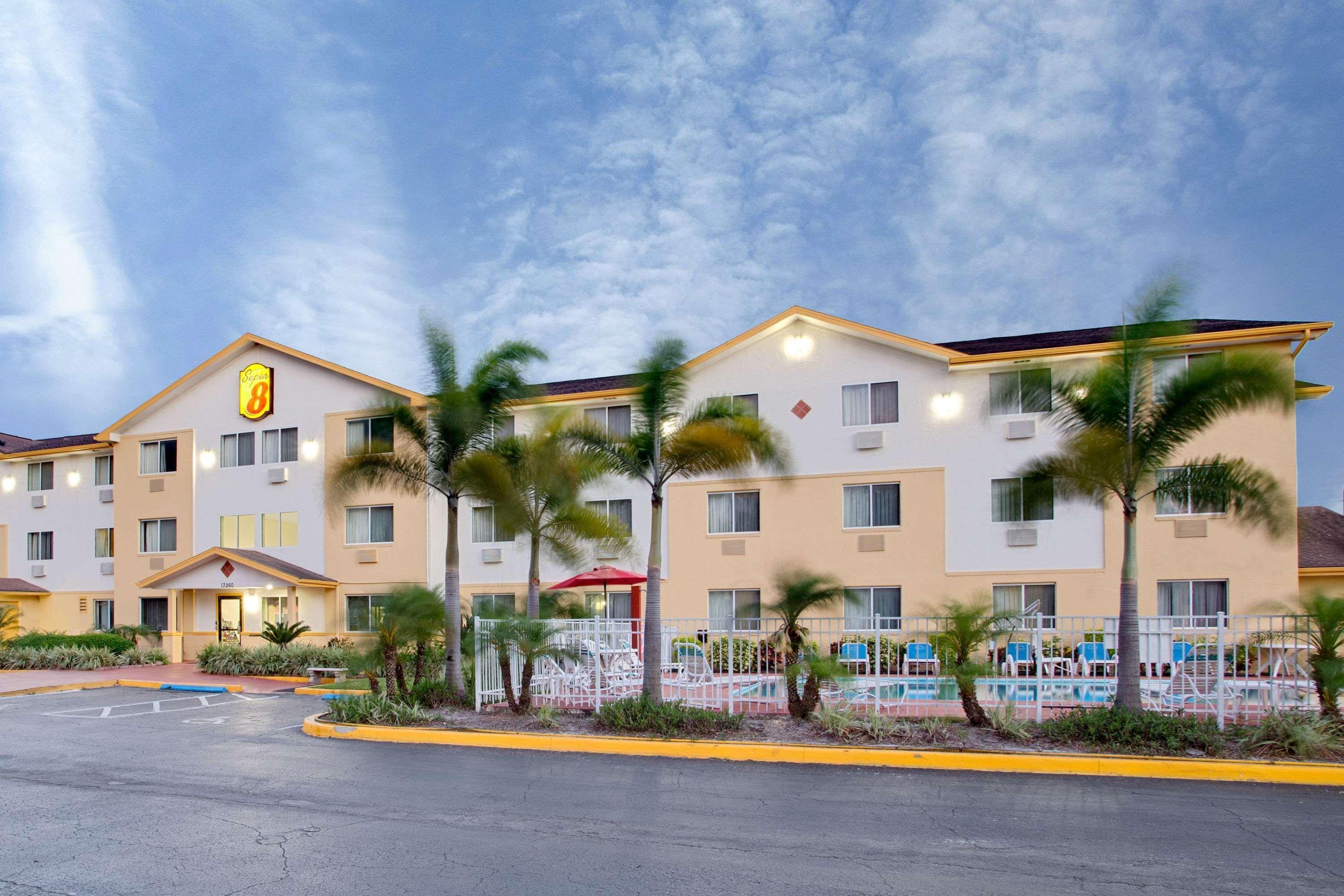 Super 8 By Wyndham Clearwater/St. Petersburg Airport Hotel Luaran gambar