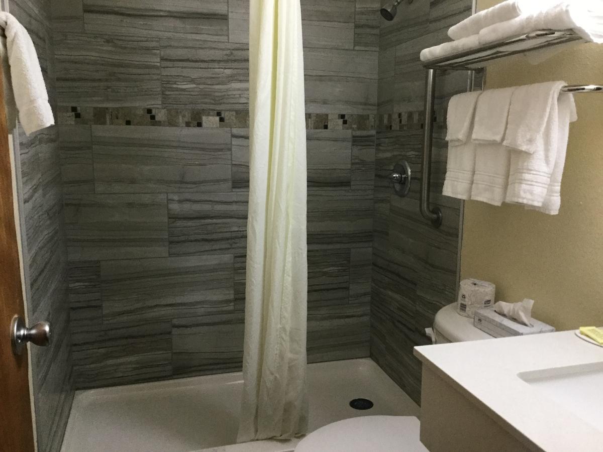 Super 8 By Wyndham Clearwater/St. Petersburg Airport Hotel Luaran gambar